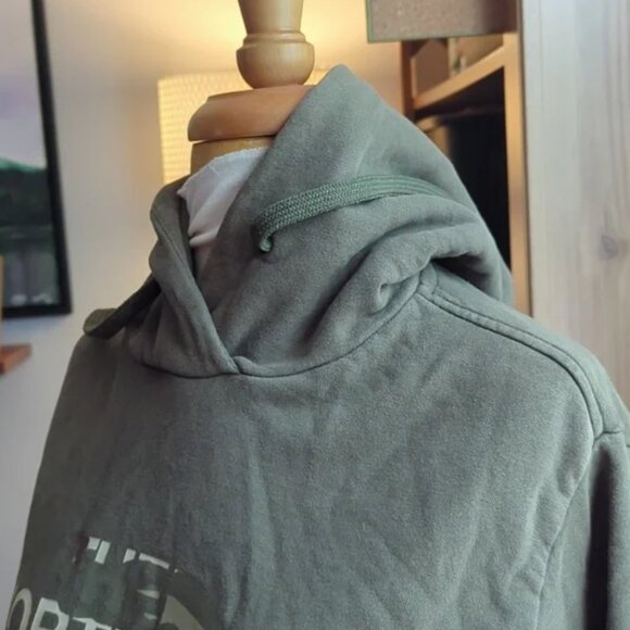 The North Face Dark Green Hoodie, Size Medium - Picture 6 of 8